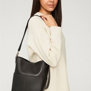 Bucket Purses for Women Designer PU Leather Bucket Bags With 2 Adjustable Straps